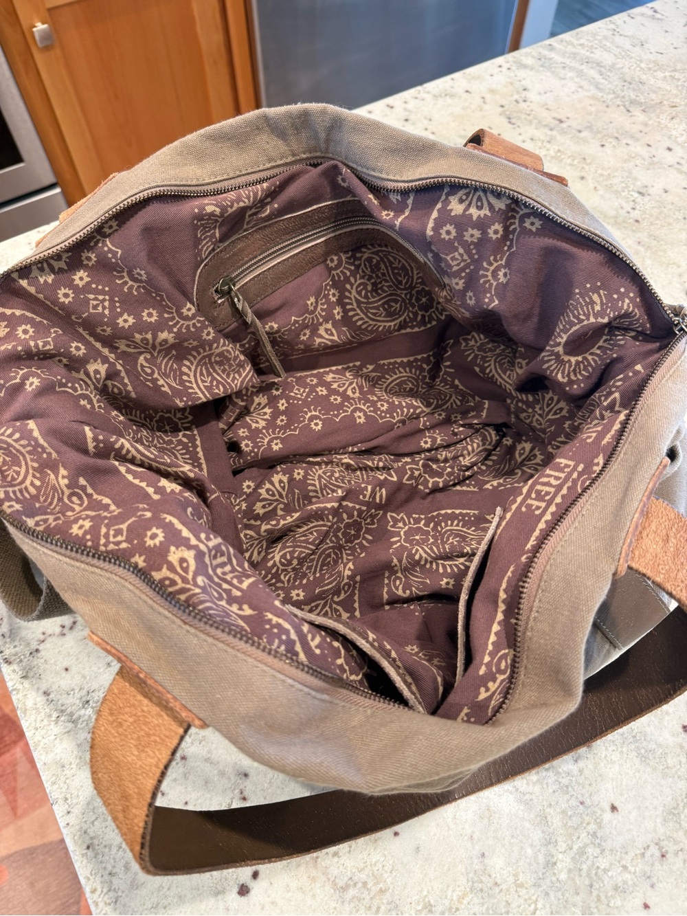 We The Free 24 Hour Bag - Picture 5 of 8